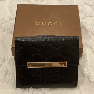 Gucci Bags - Authentic Gucci Wallet Gucci Bags - Authentic Gucci Wallet
